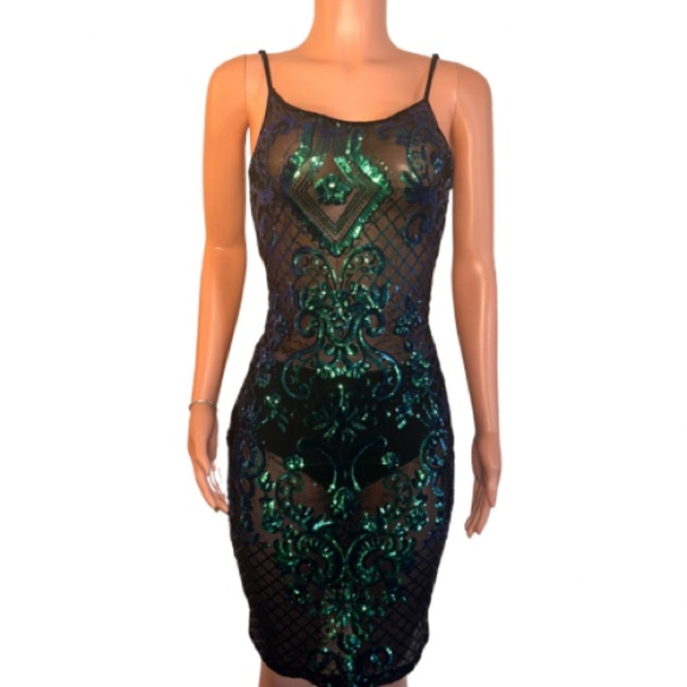 Iridescent sequin dress - Picture 1 of 5